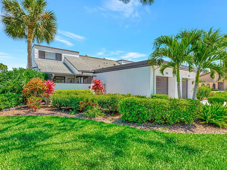 3141 Heatherwood Ln — Photo 9