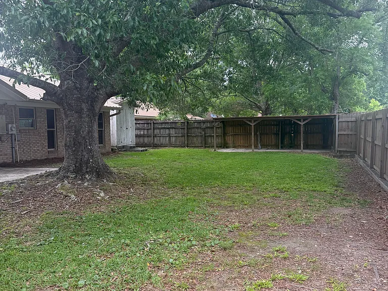 15303 Northwood Hills Dr — Photo 4