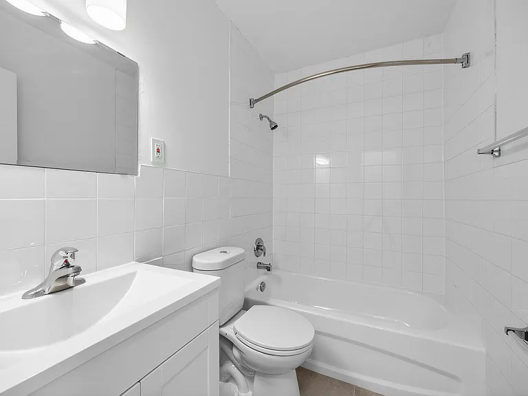 2070 Camilla Rd — Photo 17