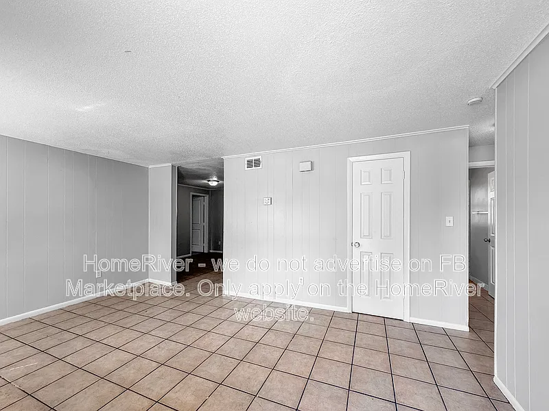 4 bed, 2.0 bath, 1472 sqft, $2,085 — Photo 4