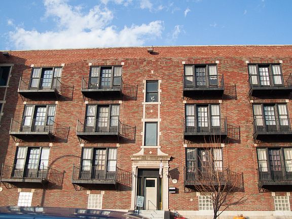 2nd image of 3527 Osage St