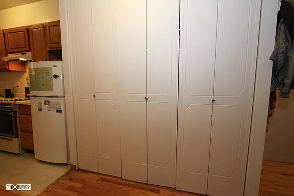Rented by Citi Habitats | media 16