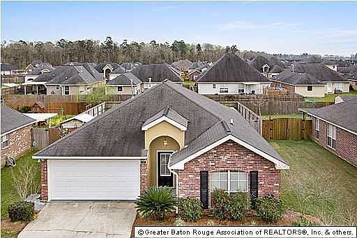 2nd image of 26538 Parkwood Dr