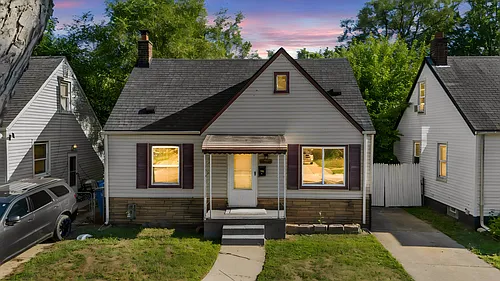 25477 Hopkins St Photo 1