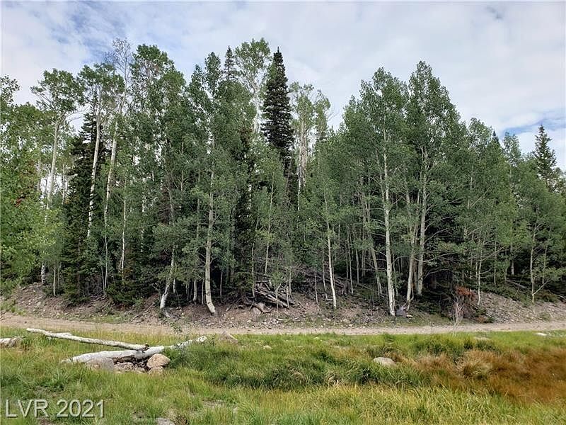1st image of 412 N Arrowleaf Dr #61