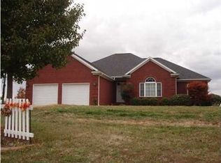 7608 Nation Rd, Mount Vernon, IN 47620