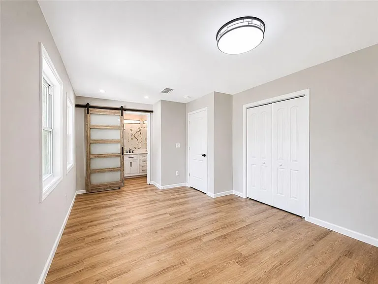 1639 Bridgeport Dr NW — Photo 25