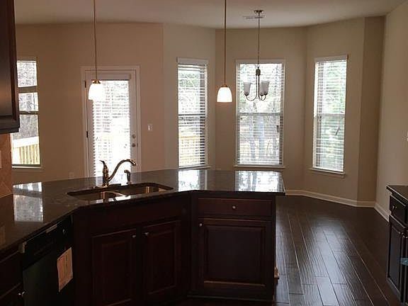 3rd image of 12180 Centerra Dr