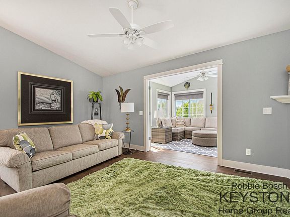 5th image of 6593 Gracepoint Dr SE #75