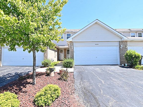 2nd image of 18253 Kirby Dr