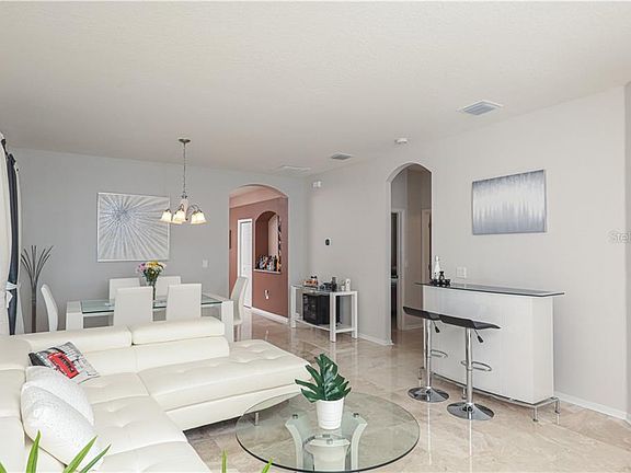 3rd image of 10306 Granada Green Ct