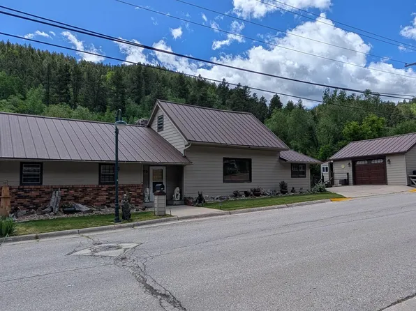 875 Main St, Deadwood, SD 57732