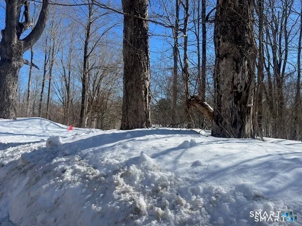 Bebbington Road, Ashford, CT 06278