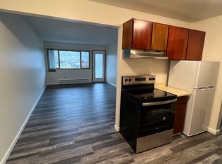 6-2633 14th Ave W, Seattle, WA 98119