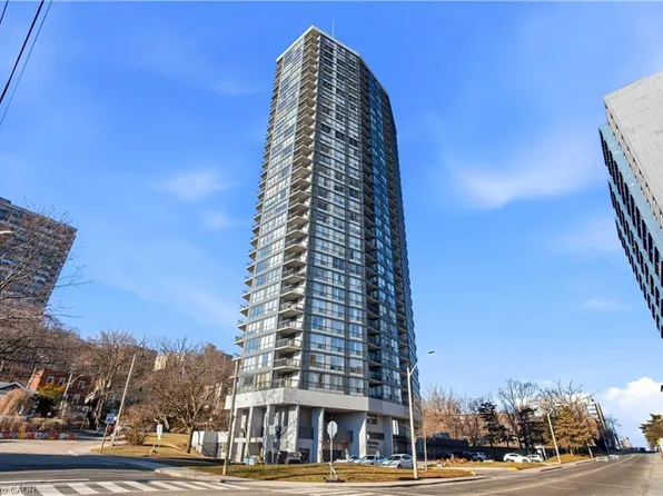 150 Charlton Ave E #805, Hamilton, ON L8N 3X3