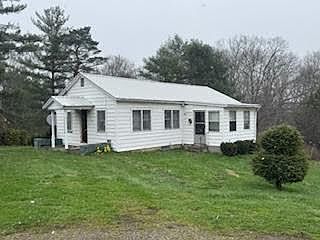 3rd image of 316 Burlington Rd