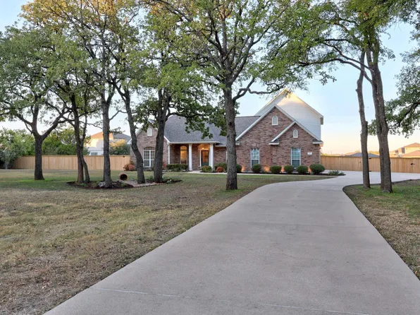 116 Oak Plaza Dr, Georgetown, TX 78628