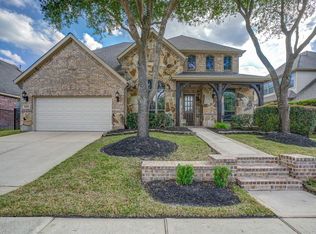 18207 S Austin Shore Dr, Cypress, TX 77433