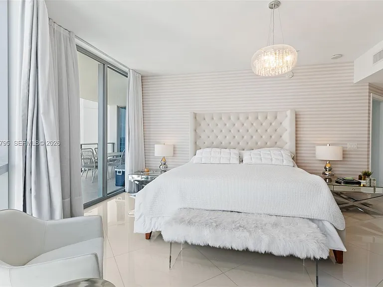 17111 Biscayne Blvd #603 — Photo 10