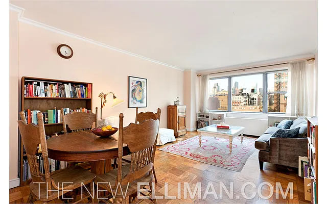 Sold by Douglas Elliman | media 21