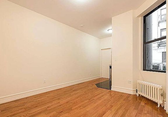 4th image of 610 W 164th St APT 44