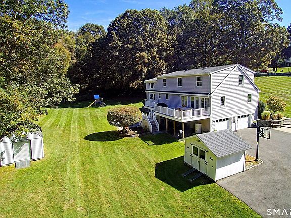 2nd image of 12 Holmes Road