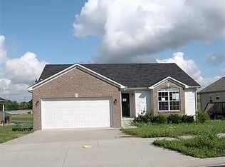 2041 Briar Creek Rd, Lawrenceburg, KY 40342