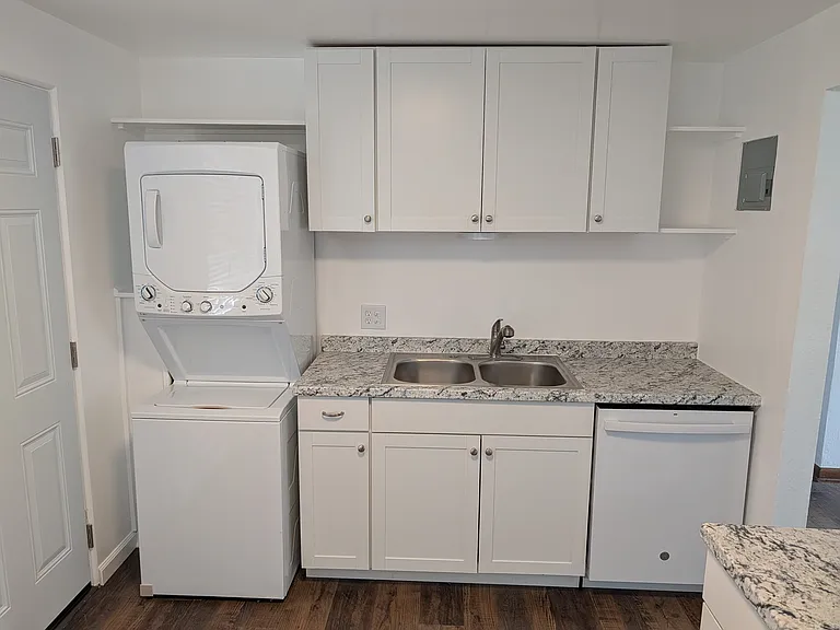 1665 Pierce St #1 — Photo 5