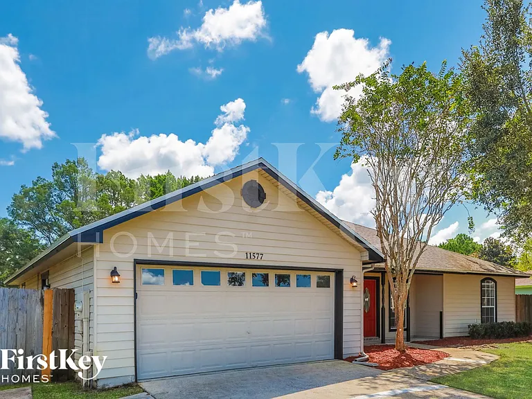 11577 Twin Oaks Trl — Photo 3