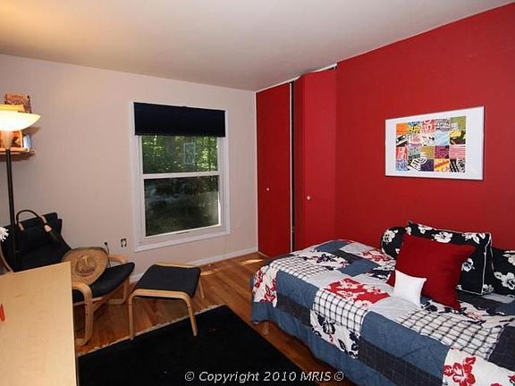4th image of 4946 Andrea Ave