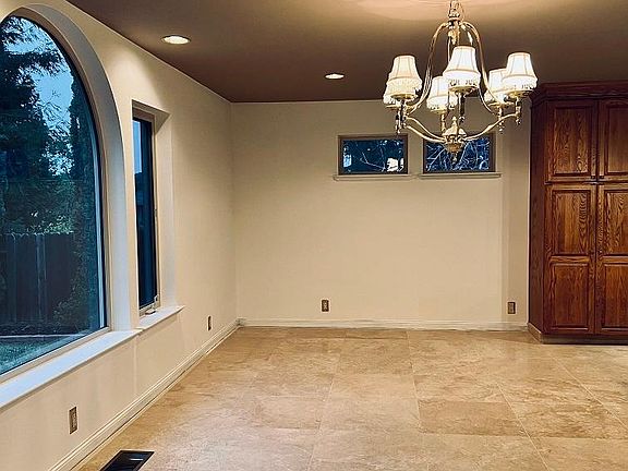 4th image of 675 Hancock Dr