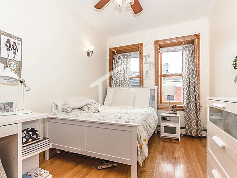 60 Phillips St #3C — Photo 1