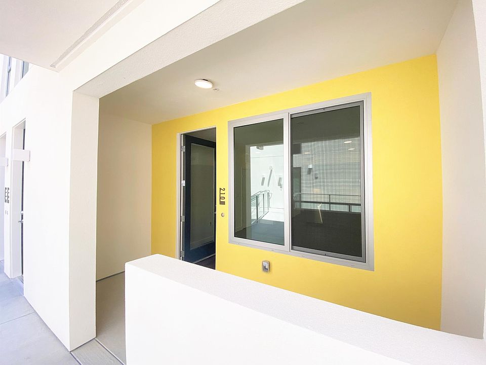 1st image of 2000 El Cajon Blvd #209