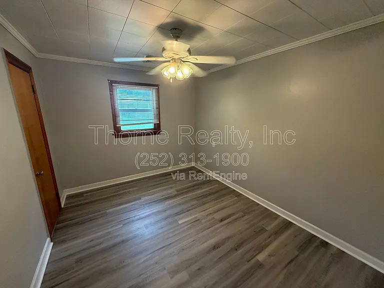 1730 W Wilson St — Photo 6