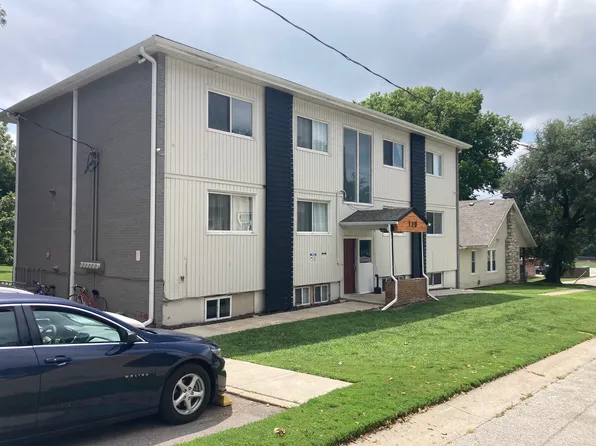 120 Kindred Ave #1, Bonner Springs, KS 66012