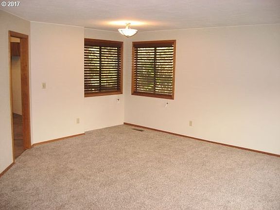 4th image of 15535 SW Bridle Hills Dr