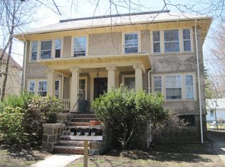 3 Stratford St APT 3, West Roxbury, MA 02132