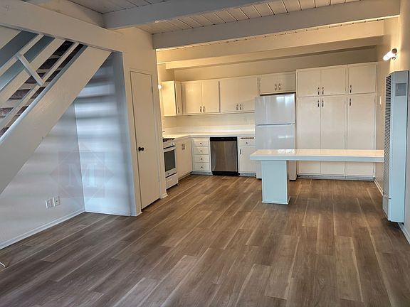 3rd image of 223 Ellwood Beach Dr APT 4