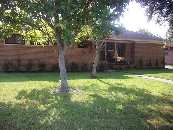 Large Front Yard