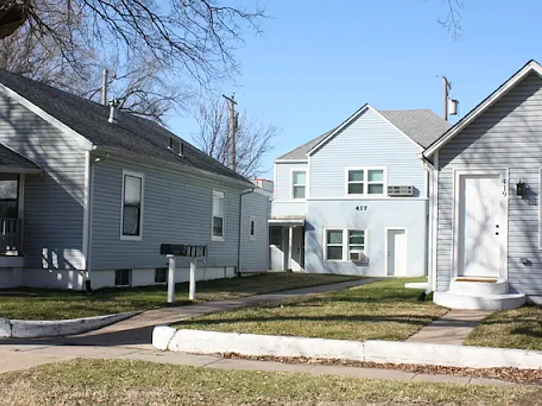 417 N Walnut St — Photo 14