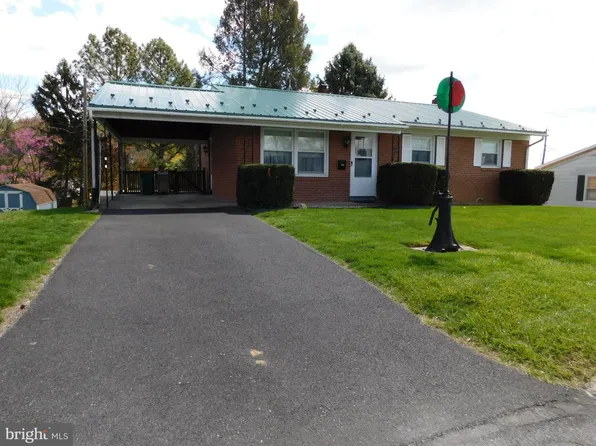 306 Cottage St, Waynesboro, PA 17268