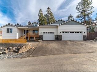 2929 Chardonnay Ln, Bend, OR 97703
