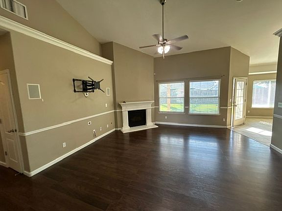 3rd image of 1549 Muscat Pl