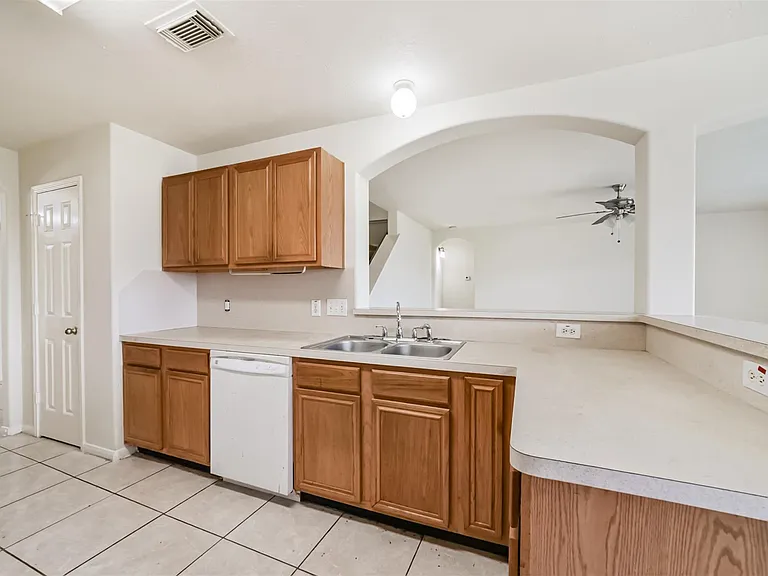 7102 Calix Ln — Photo 19