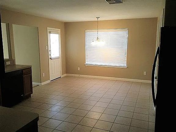 5th image of 22926 Lily Creek Dr