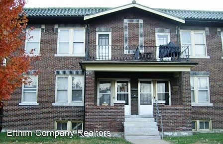 2nd image of 4570 Loughborough Ave Floor 1