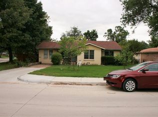 1825 Baxley Dr, Carrollton, TX 75006