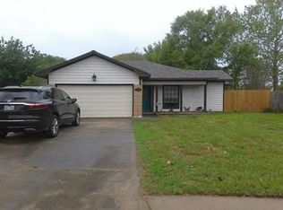 7 Columbella St, Bay City, TX 77414