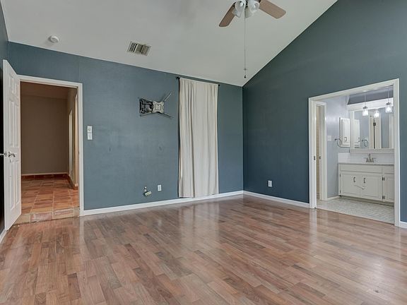 5th image of 9200 Fallworth St