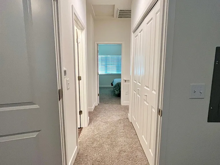 24 Elisha Ct #1-7 — Photo 13